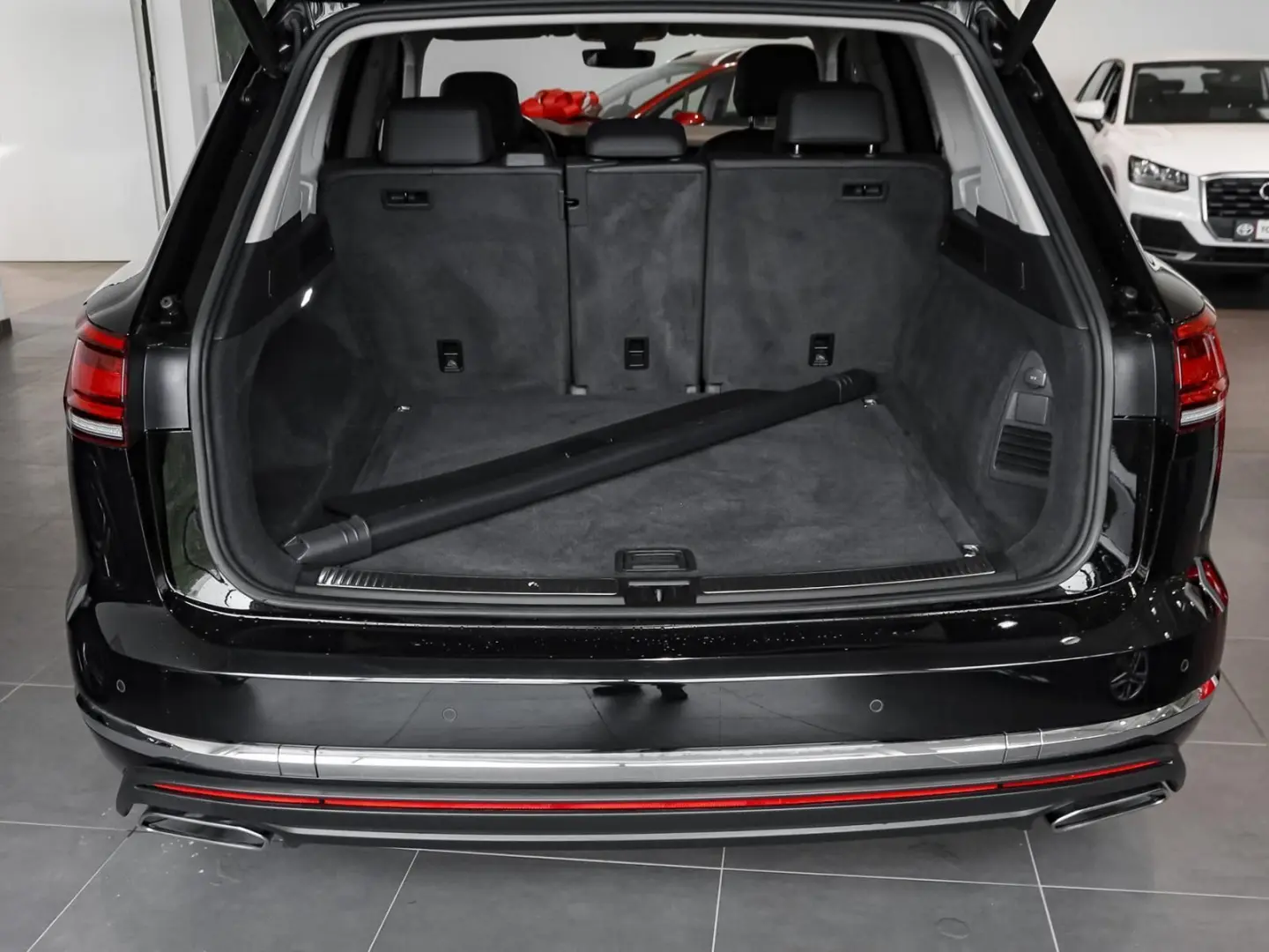 Touareg 3.0 V6 TDI Elegance NAVI SHZ PDC KLIMA B