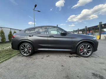 BMW X4 M40