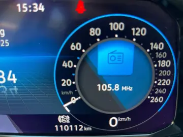VW Golf 8 Life eTSI | Benzină, Automat, LED, Navi