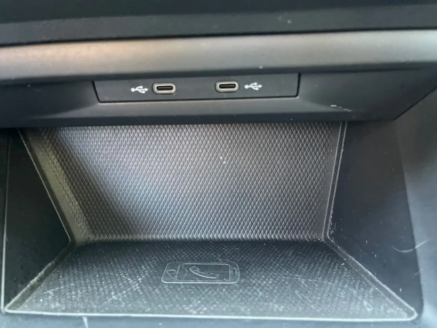 VW Golf 8 Life eTSI | Benzină, Automat, LED, Navi