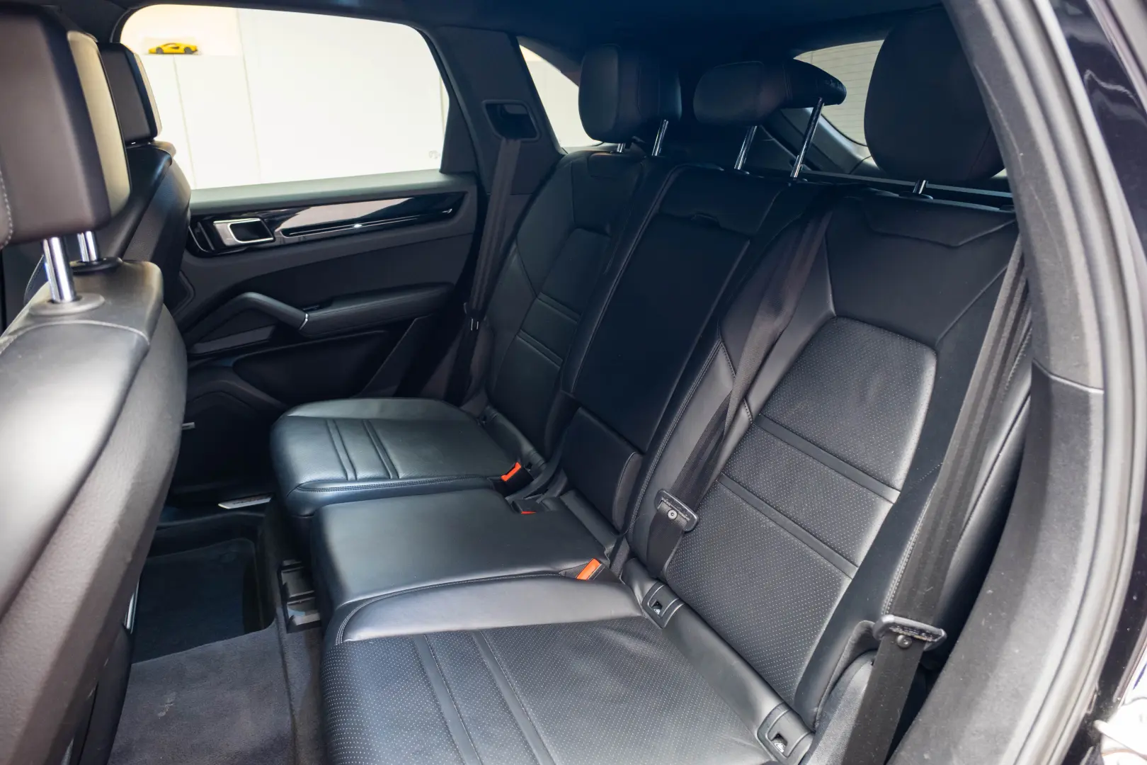 Porsche Cayenne SUV Hybrid