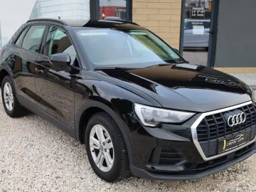 Audi Q3 35 TFSI S tronic 5d