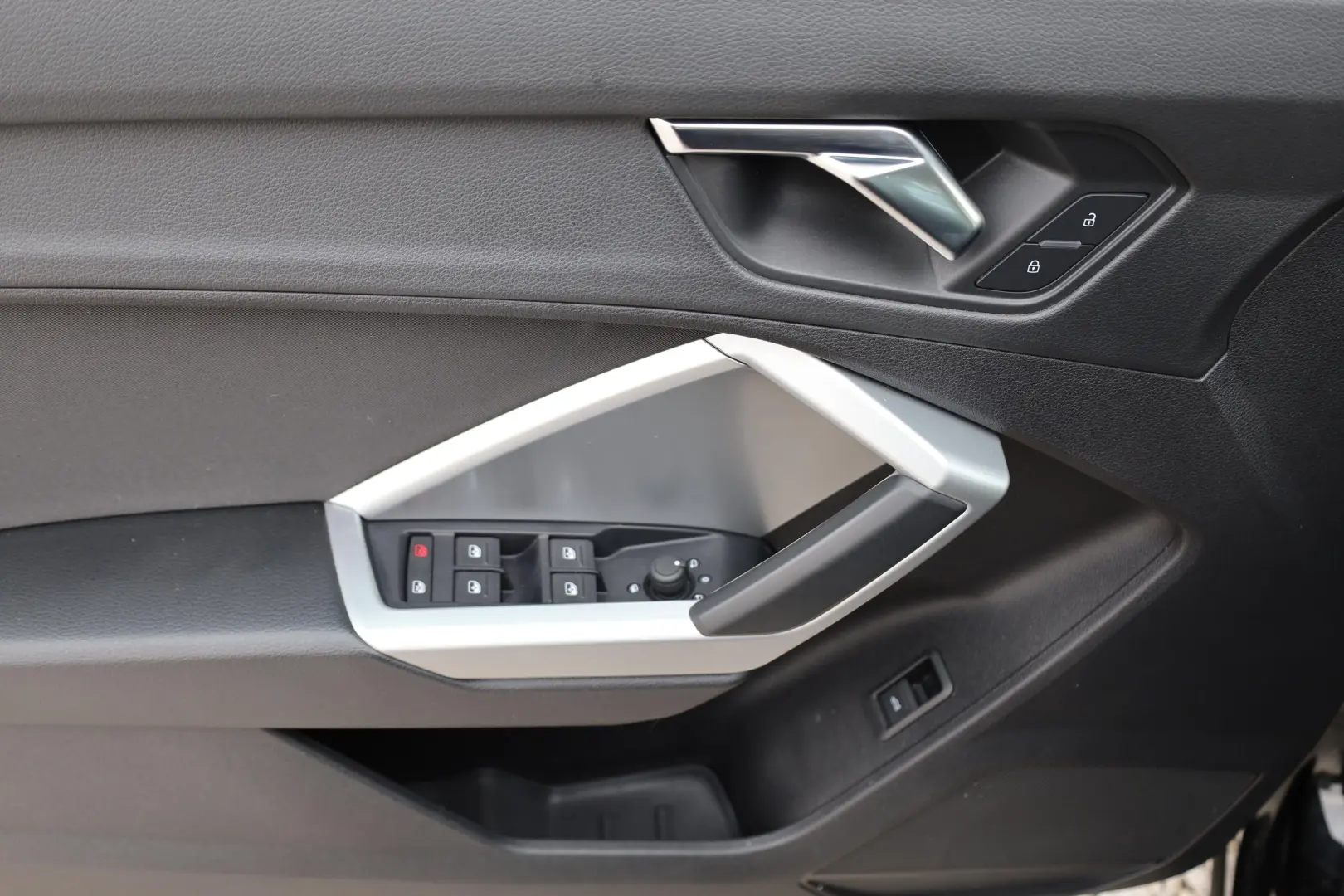 Audi Q3 35 TFSI S tronic 5d