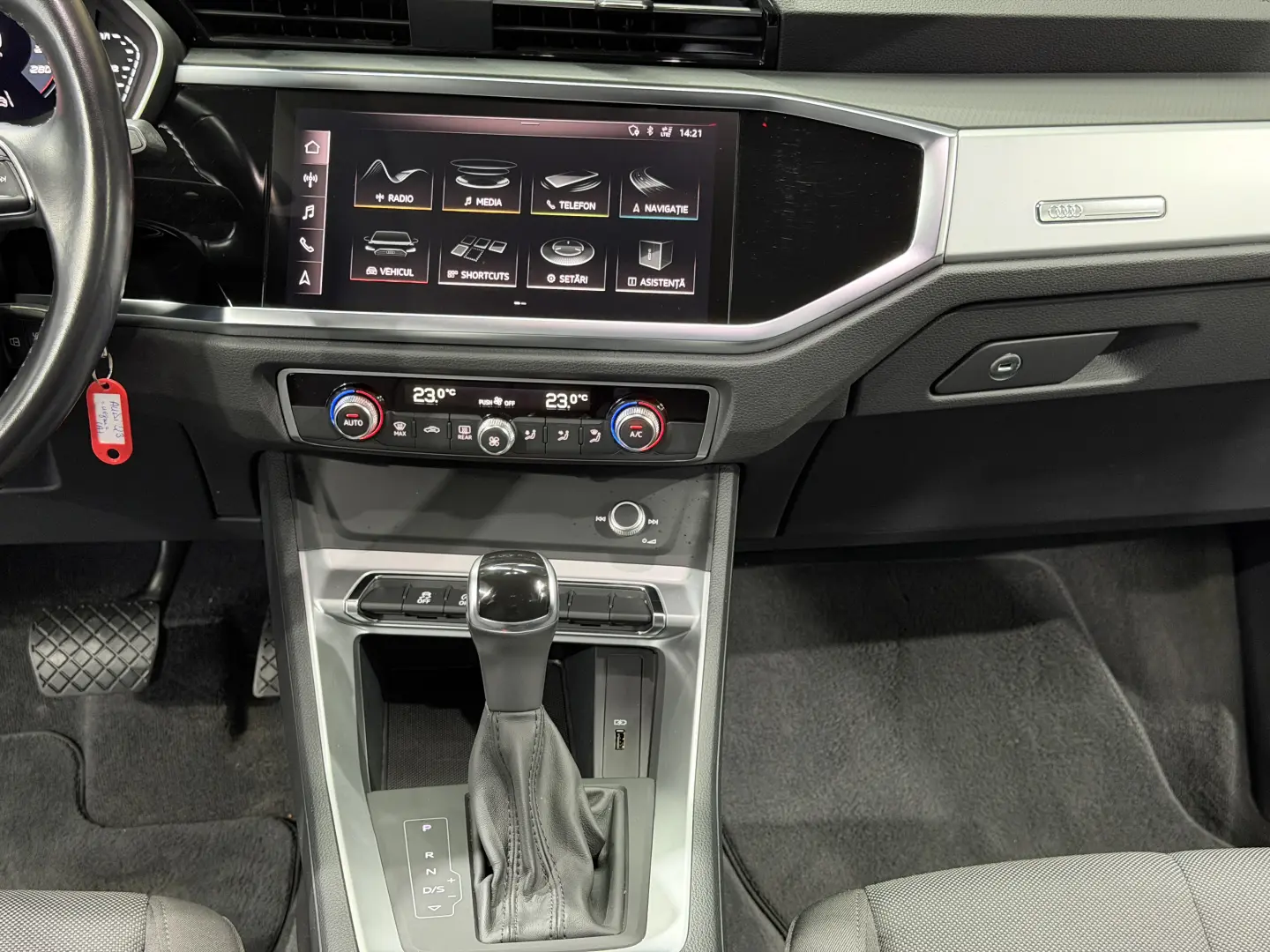 Audi Q3 35 TFSI S tronic 5d