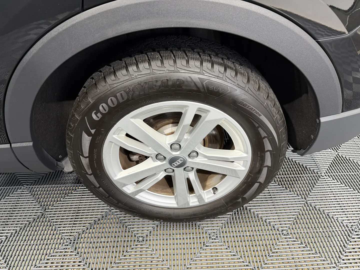 Audi Q3 35 TFSI S tronic 5d