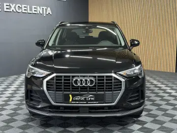 Audi Q3 35 TFSI S tronic 5d
