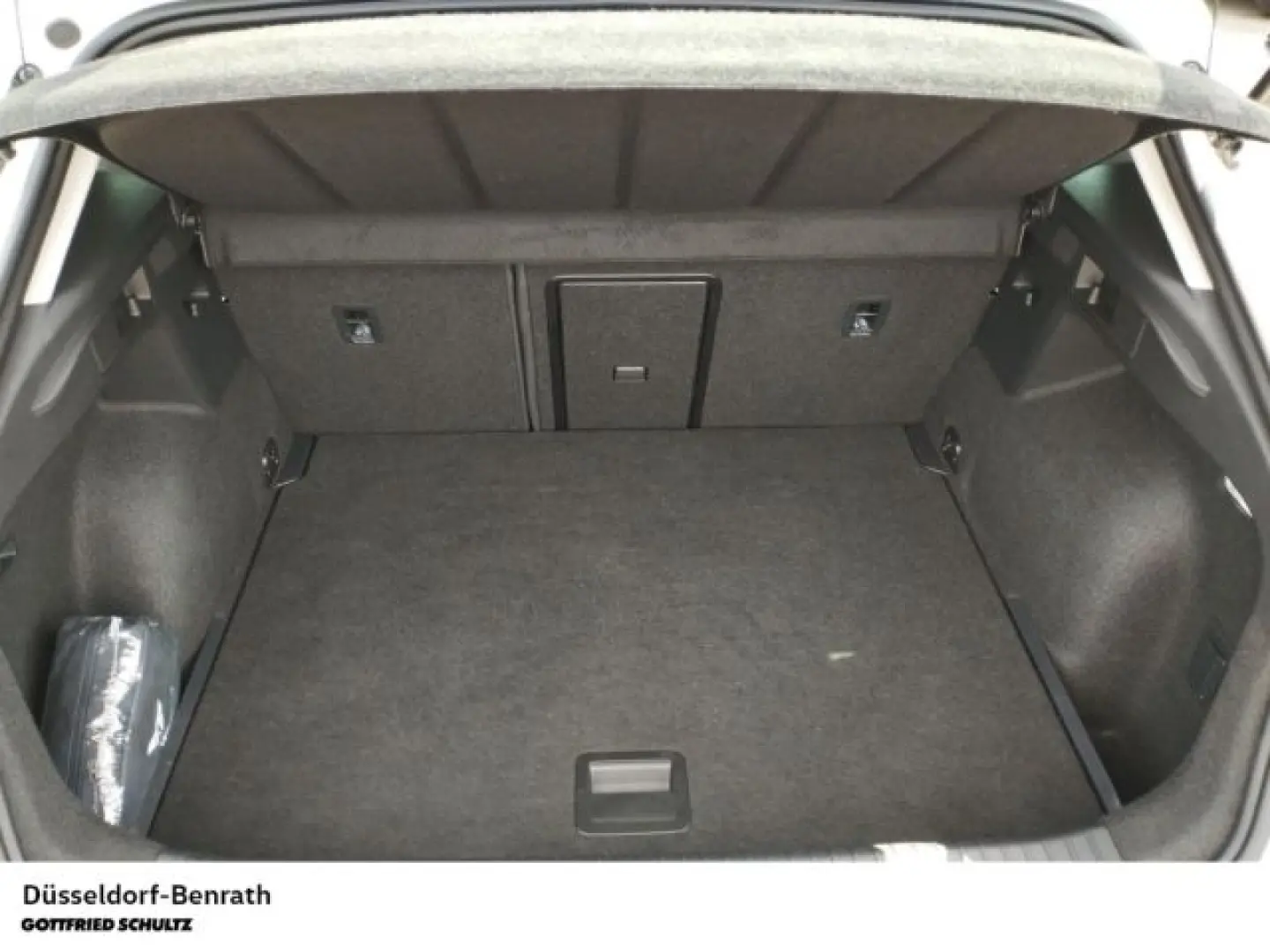 Formentor 1.5 TSI AHK Voll-LED Navi Einparkhilfe