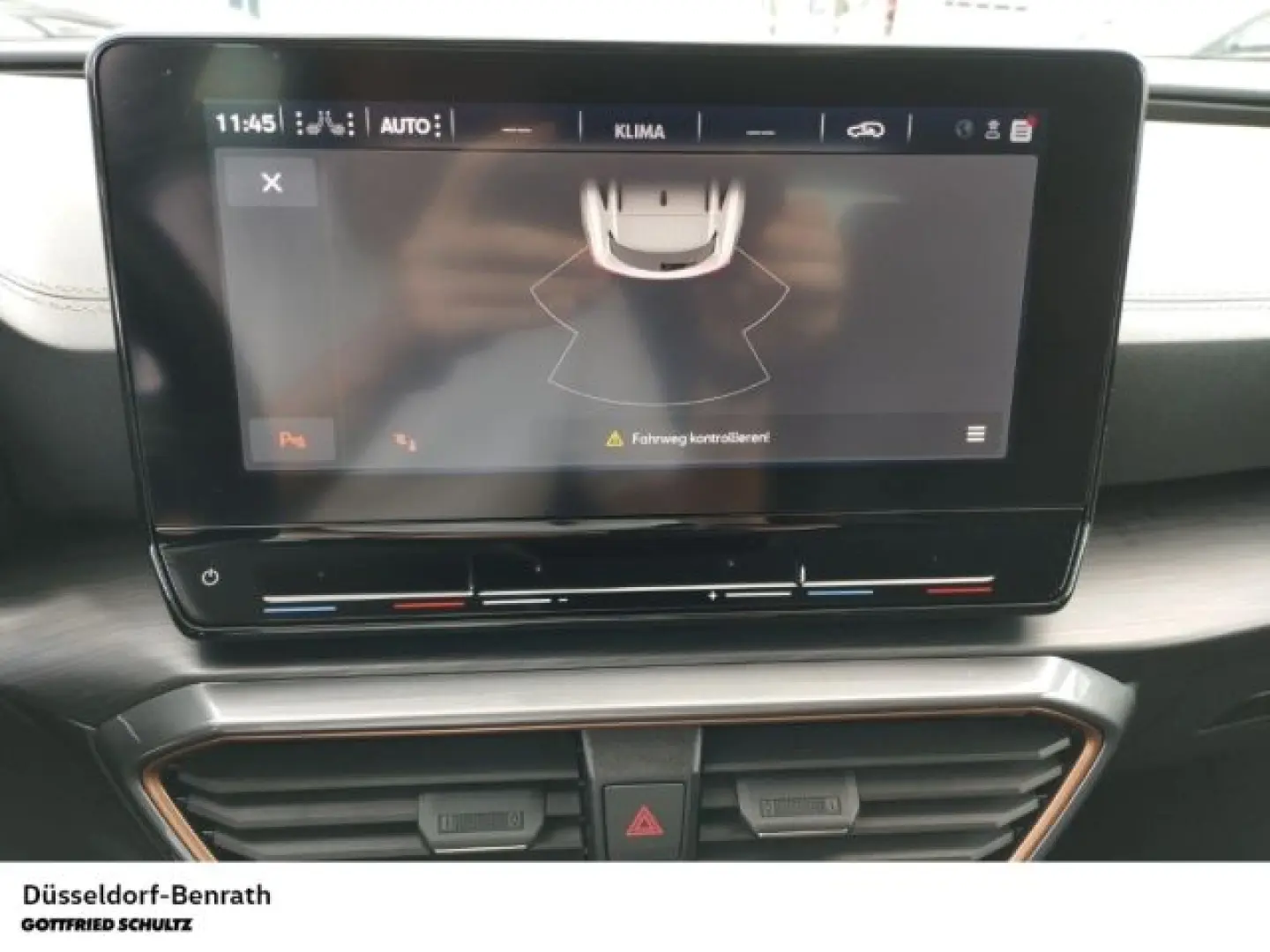 Formentor 1.5 TSI AHK Voll-LED Navi Einparkhilfe