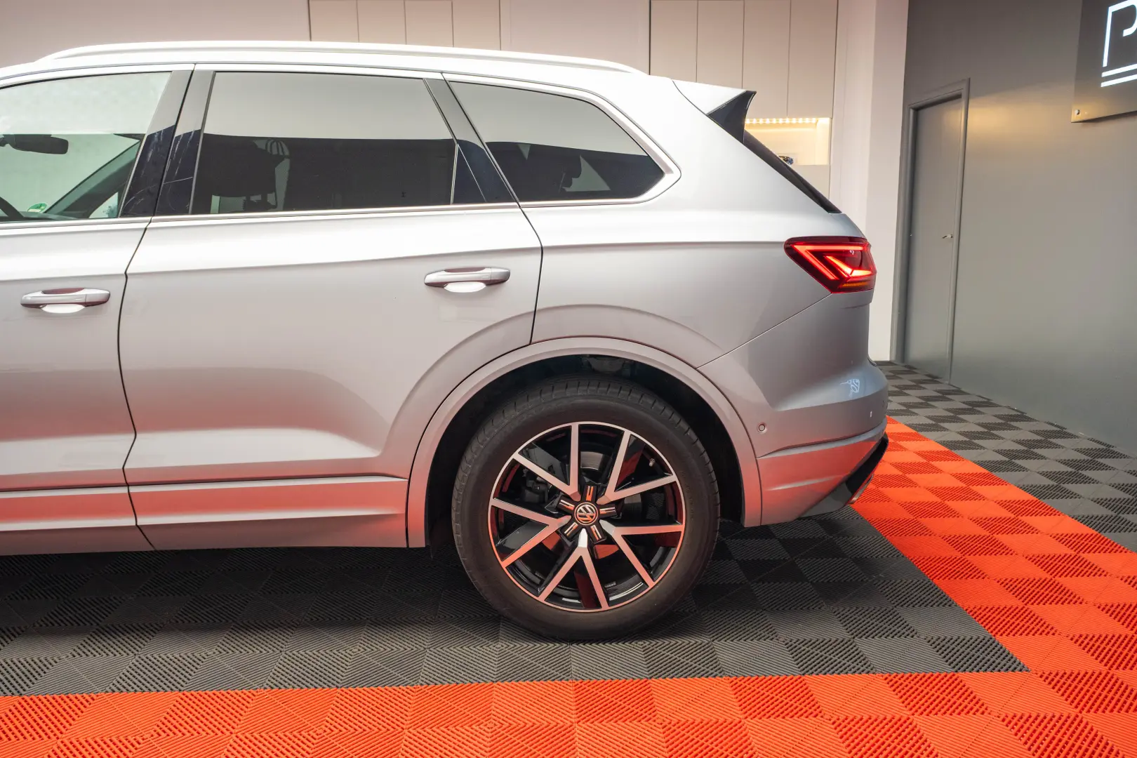 Volkswagen Touareg V6 TDI R Line, Pano, ACC