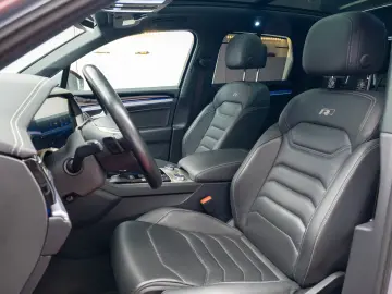 Volkswagen Touareg V6 TDI R Line, Pano, ACC