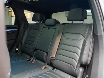 Volkswagen Touareg V6 TDI R Line, Pano, ACC