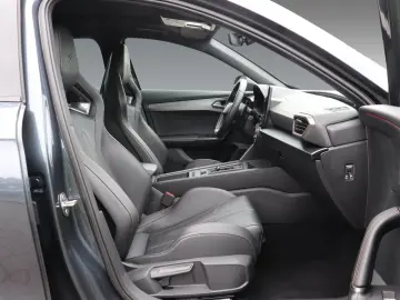 Formentor VZ 2.0 TSI 4Drive DSG ACC Kamera Navi