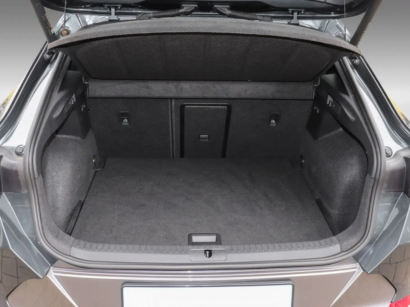 Formentor VZ 2.0 TSI 4Drive DSG ACC Kamera Navi