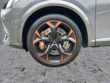 Formentor VZ 2.0 TSI DSG 4DRIVE LED+NAVI+AHK+ACC