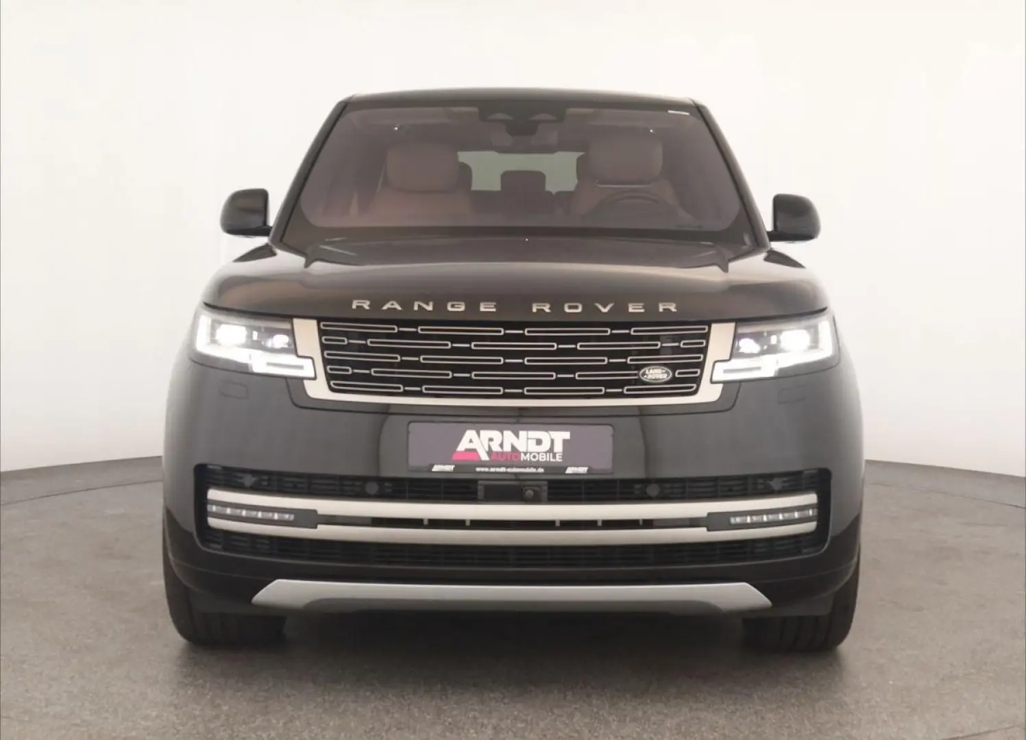Range Rover P530 Autobiography LWB 7S Pano 23