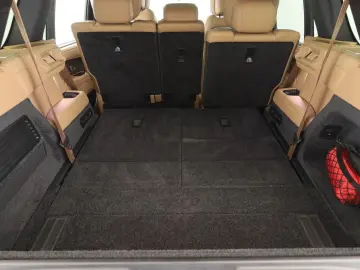 Range Rover P530 Autobiography LWB 7S Pano 23