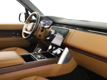 Range Rover P530 Autobiography LWB 7S Pano 23