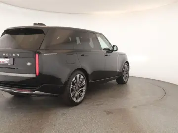 Range Rover P530 Autobiography LWB 7S Pano 23