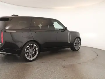 Range Rover P530 Autobiography LWB 7S Pano 23