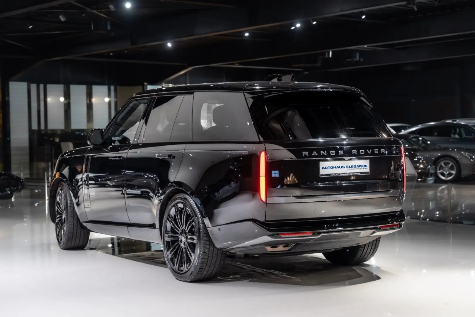 Range Rover Autobiography*MERIDIAN*23