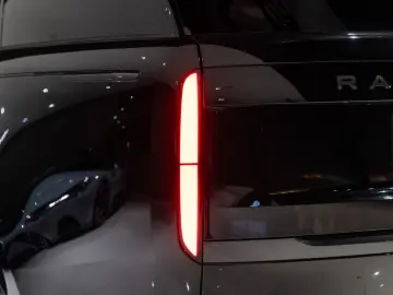Range Rover Autobiography*MERIDIAN*23