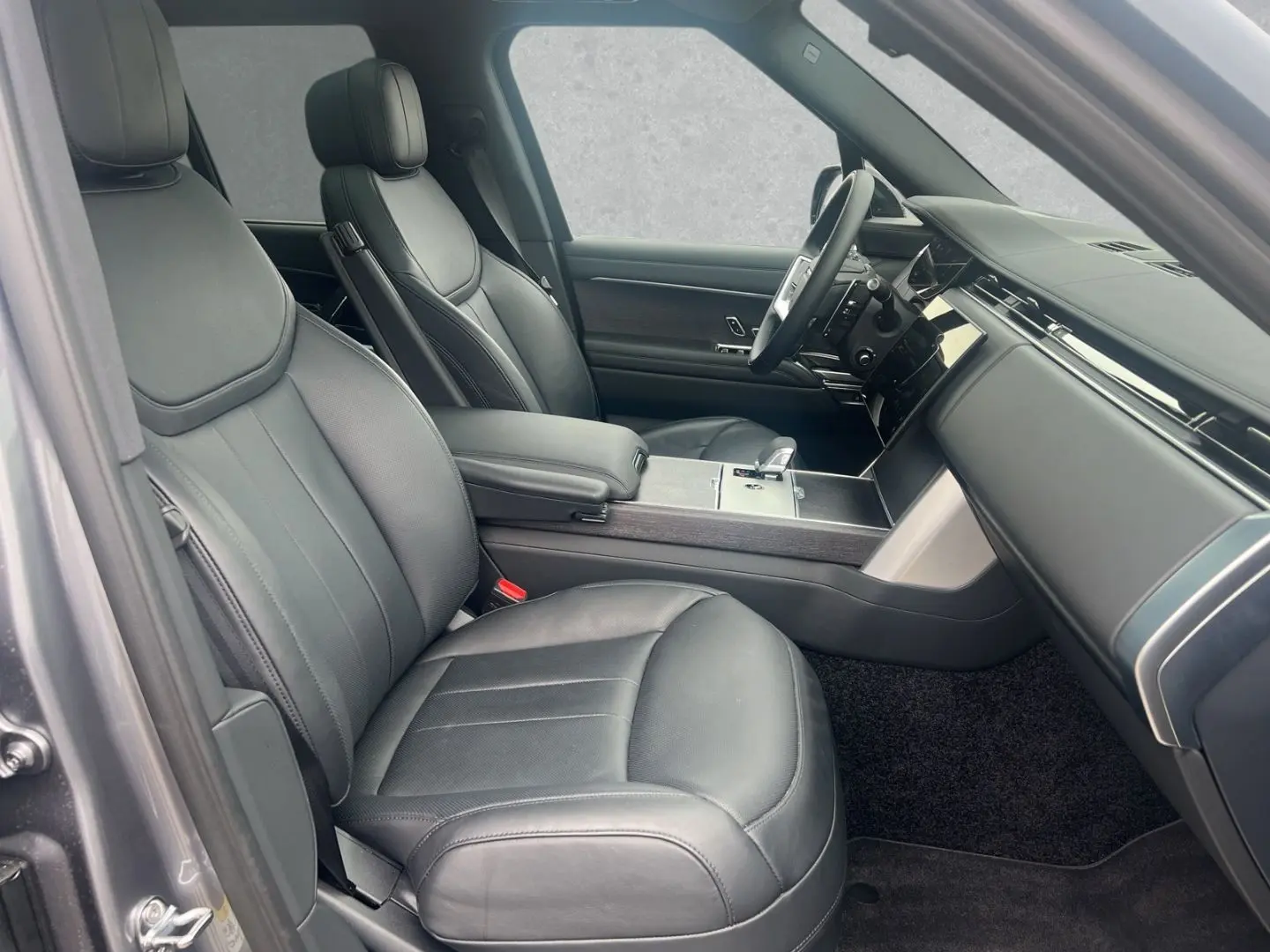 Range Rover HSE P460e,ClearSight,PanoSD,AHK,Shad