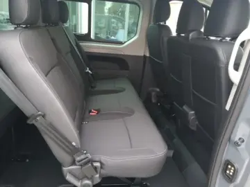 Renault Trafic Combi L2H1 -9 locuri - 150 CP - Manuală