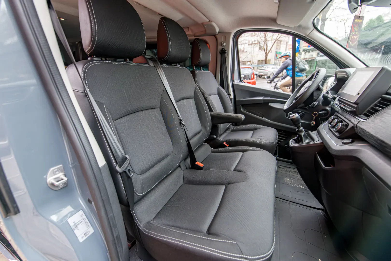 Renault Trafic Combi L2H1 -9 locuri - 150 CP - Manuală