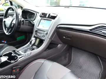 Ford Mondeo 2.0 TDCi Powershift ST Line High