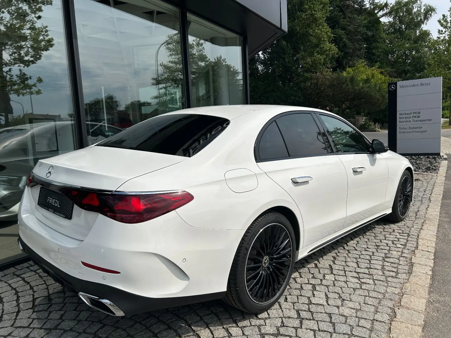 E 220 d , AMG, NIGHT, KEYLESS, 20