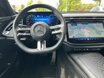 E 220 d , AMG, NIGHT, KEYLESS, 20