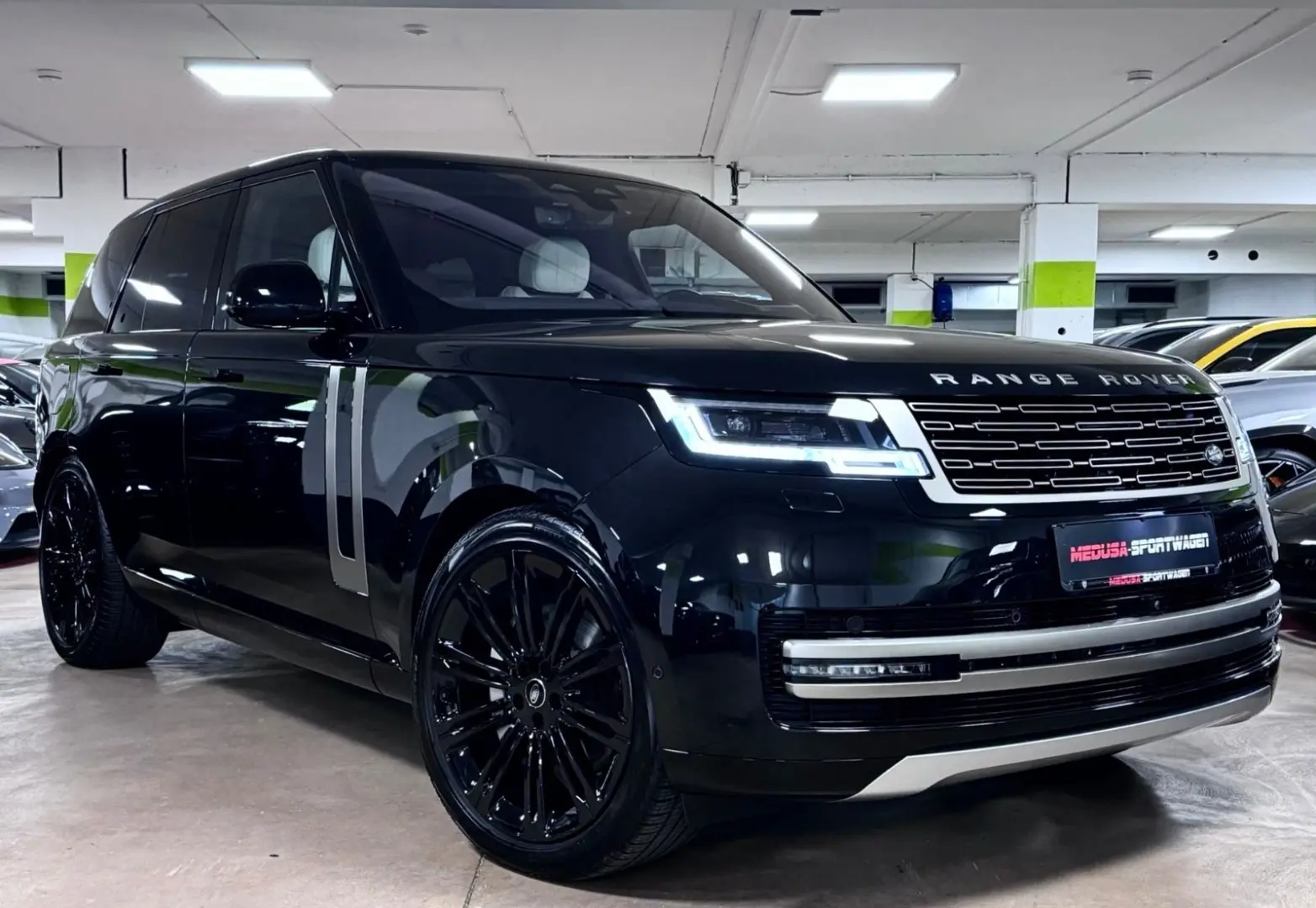 RANGE ROVER VOGUE D350 HSE FOND TV MASSAGE FULL!