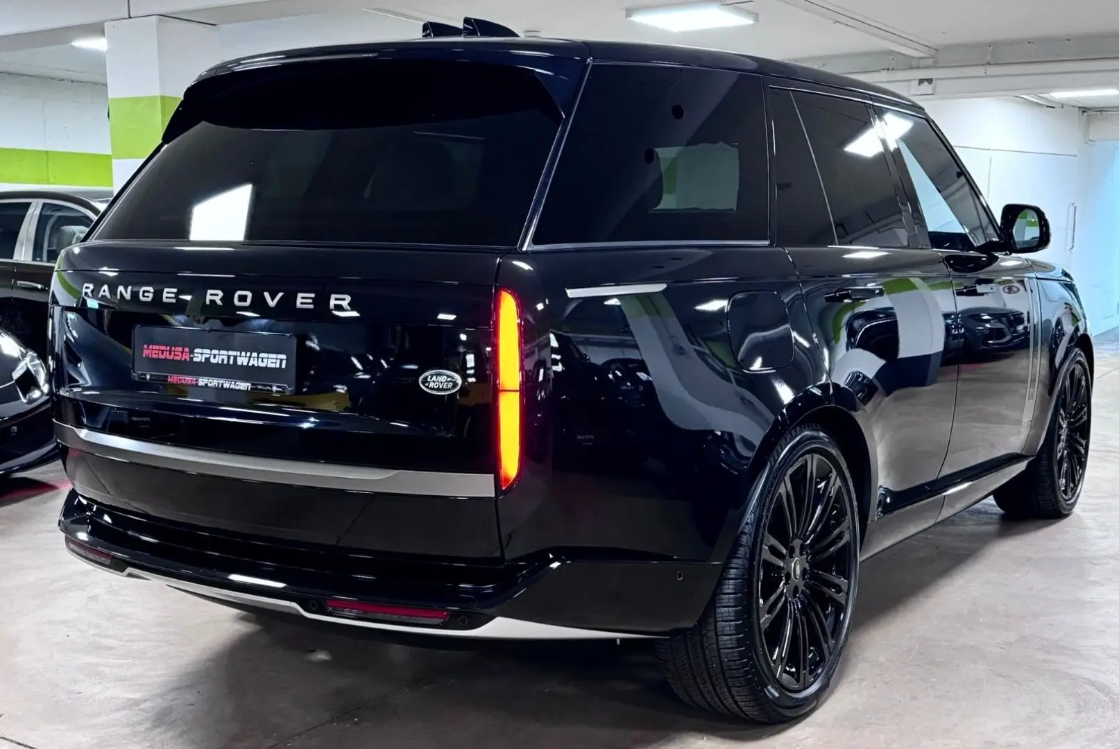 RANGE ROVER VOGUE D350 HSE FOND TV MASSAGE FULL!