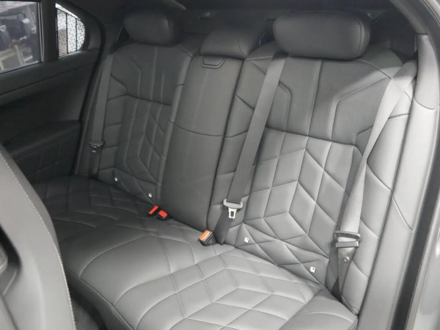 740d xDrive m Sport Pro  TwoTone,DA/PA-Prof,Sky