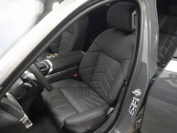 740d xDrive m Sport Pro  TwoTone,DA/PA-Prof,Sky