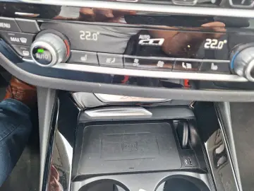 X3*xDrive 30e*Nav*LED*Leder*Pano*PDC-CAM*SHZ
