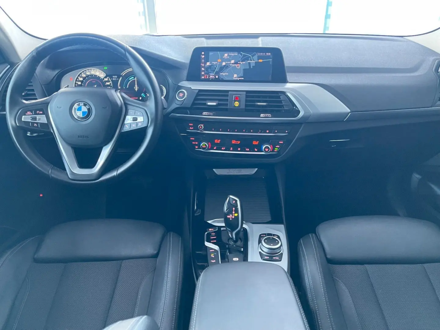 X3 xDrive 30e Aut.Sports.LEDER