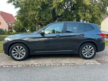X3 Baureihe X3 xDrive 30 e Advantage