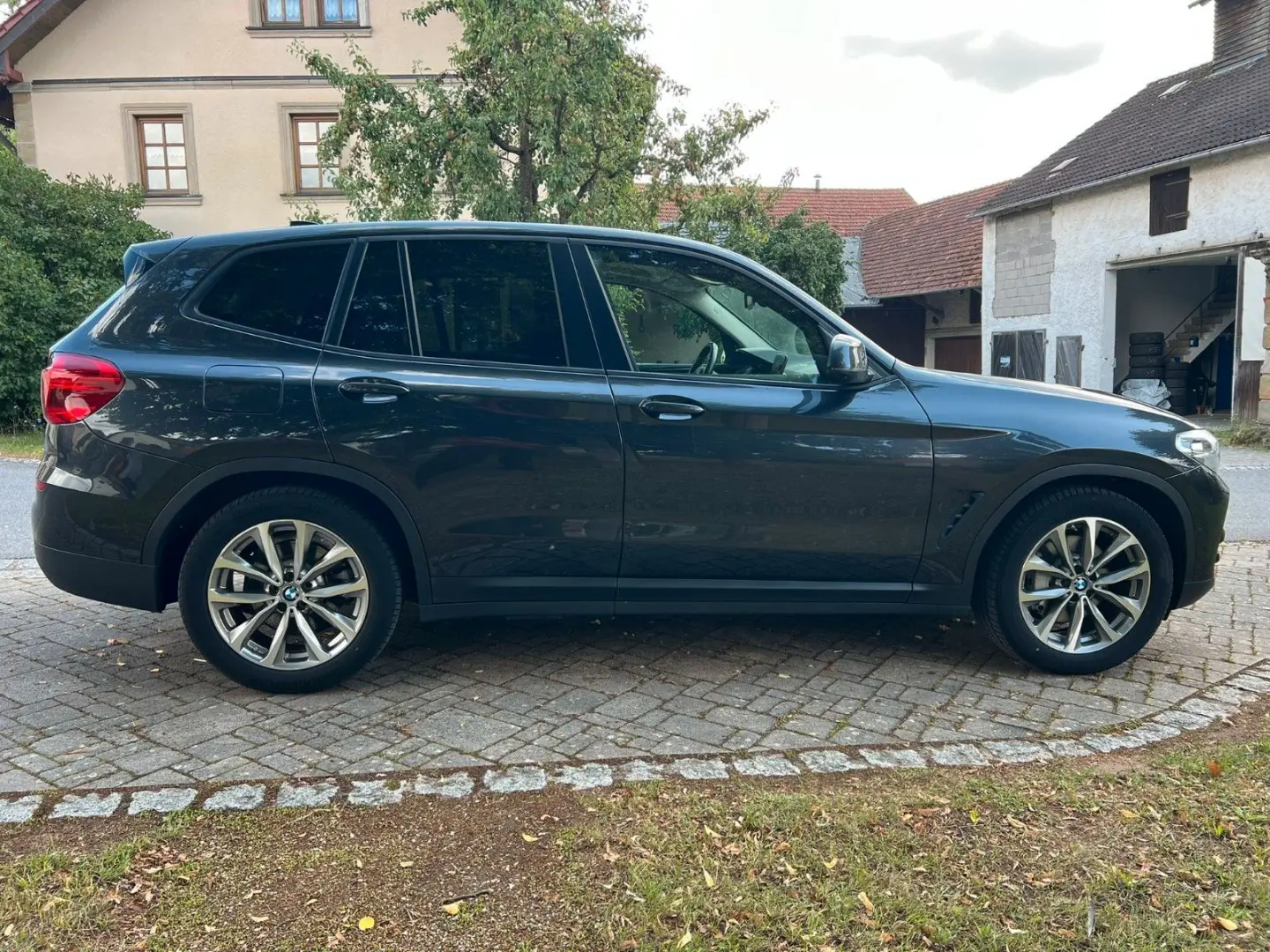 X3 Baureihe X3 xDrive 30 e Advantage