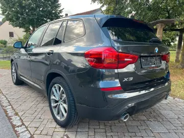 X3 Baureihe X3 xDrive 30 e Advantage