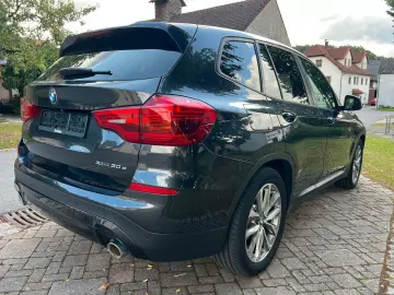 X3 Baureihe X3 xDrive 30 e Advantage