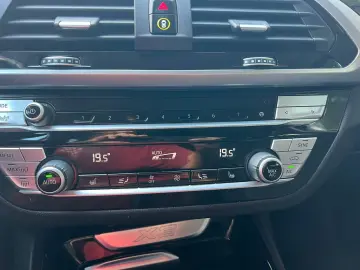 X3 Baureihe X3 xDrive 30 e Advantage