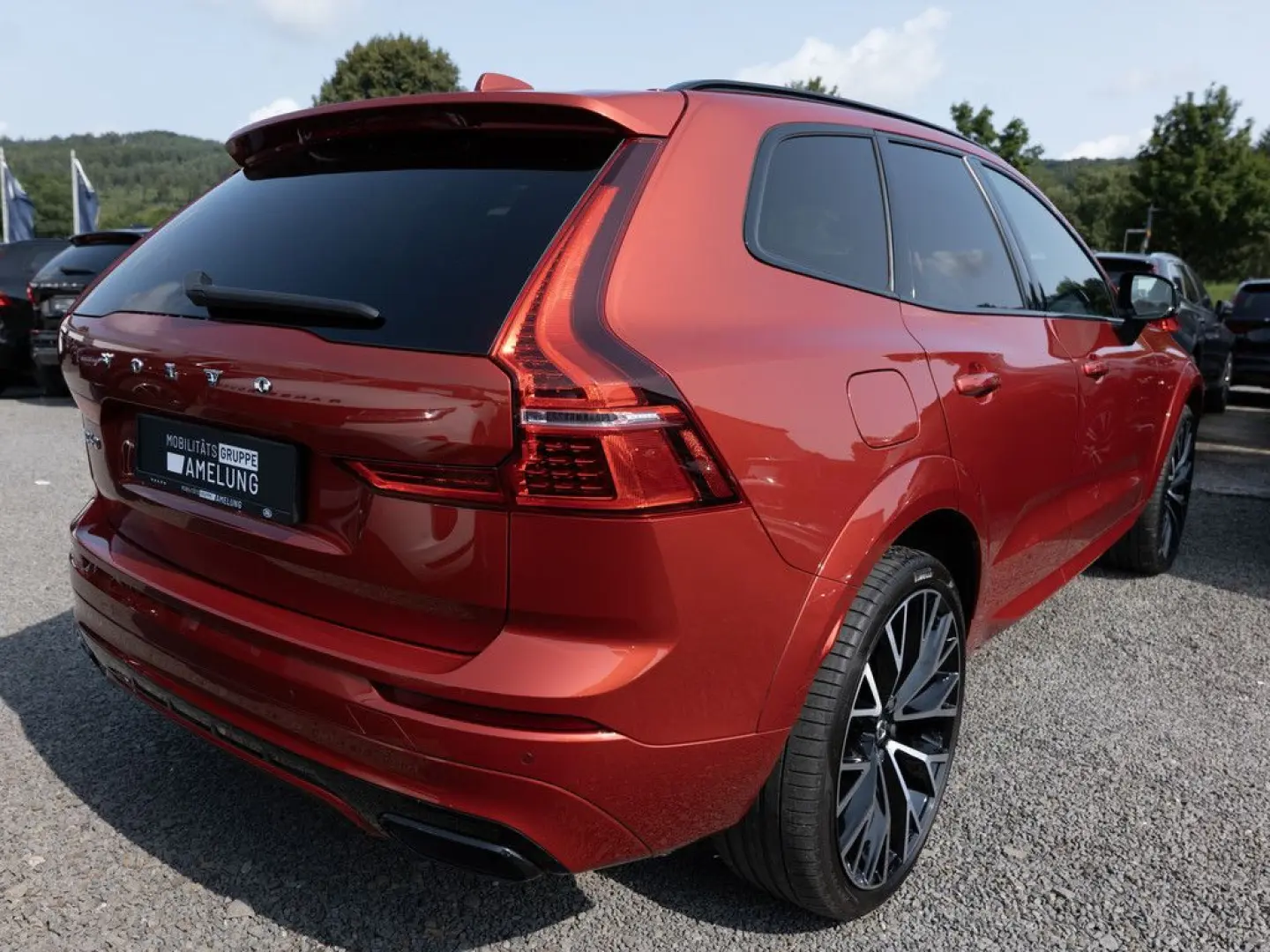 XC60 B4 R Design 2WD PDC SHZ NAVI KAMERA LED AHK