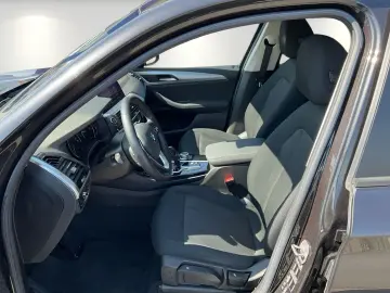 X3 xDrive 30 i Advantage Navi PDC Live Cockpit