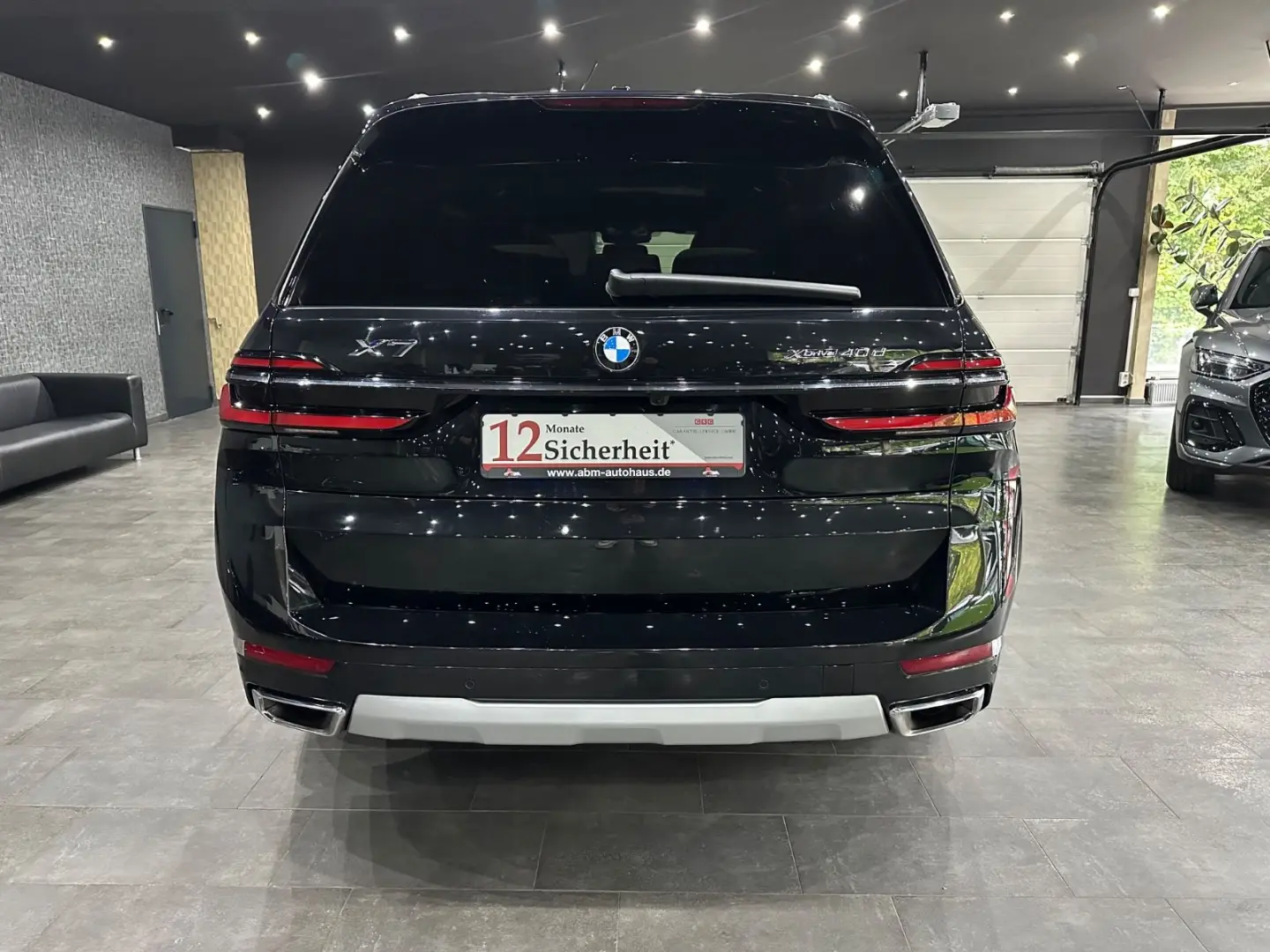 X7 xDrive 40 d /SKY LOUNGE / Iconic Glow / 1HAND