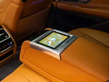 BMW 740D XDRIVE