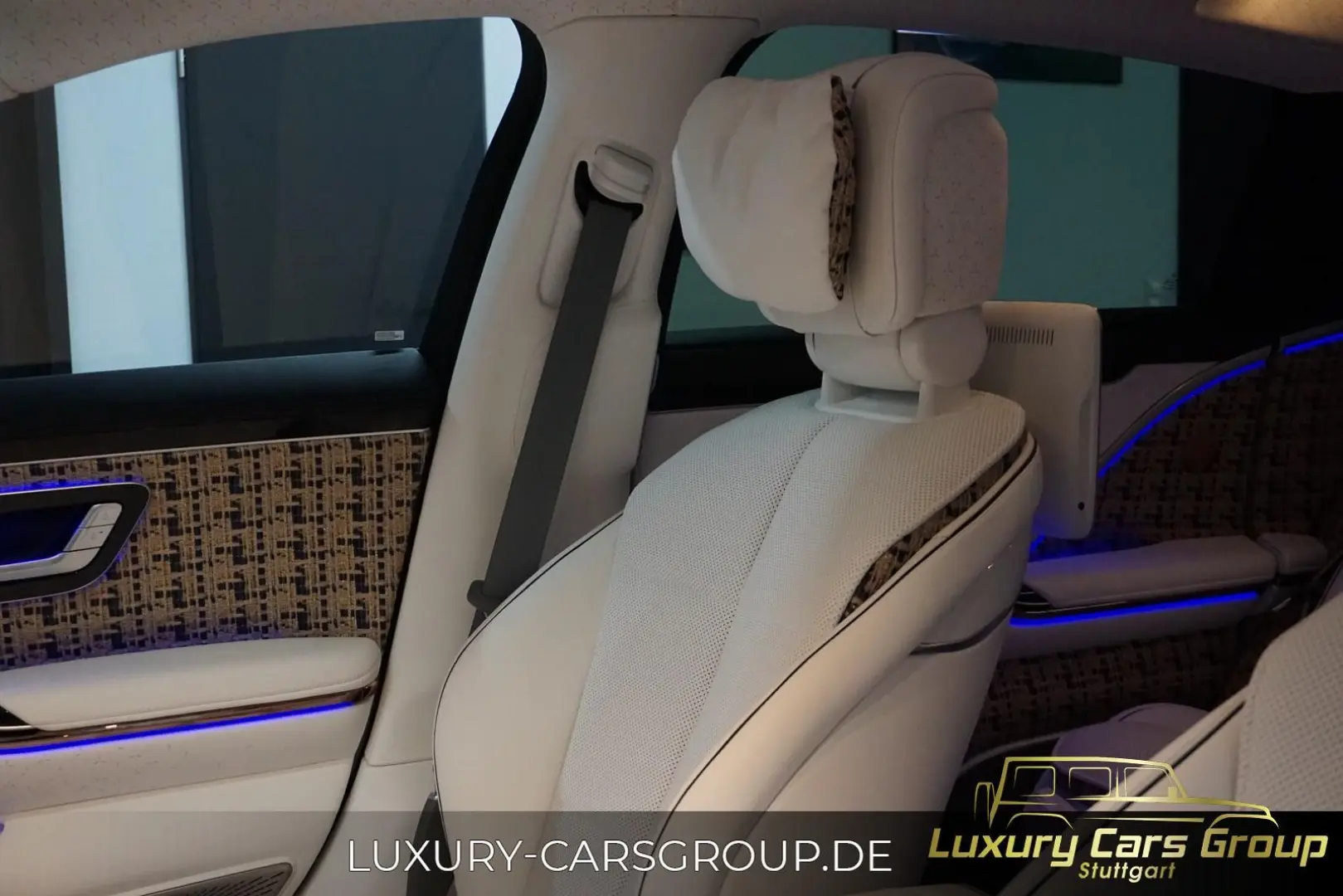 S680 MAYBACH Haute Voiture 1 of 150