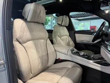 X7 xDrive 40 d M Sport *StHzg*H&K*Massage*22