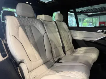 X7 xDrive 40 d M Sport *StHzg*H&K*Massage*22