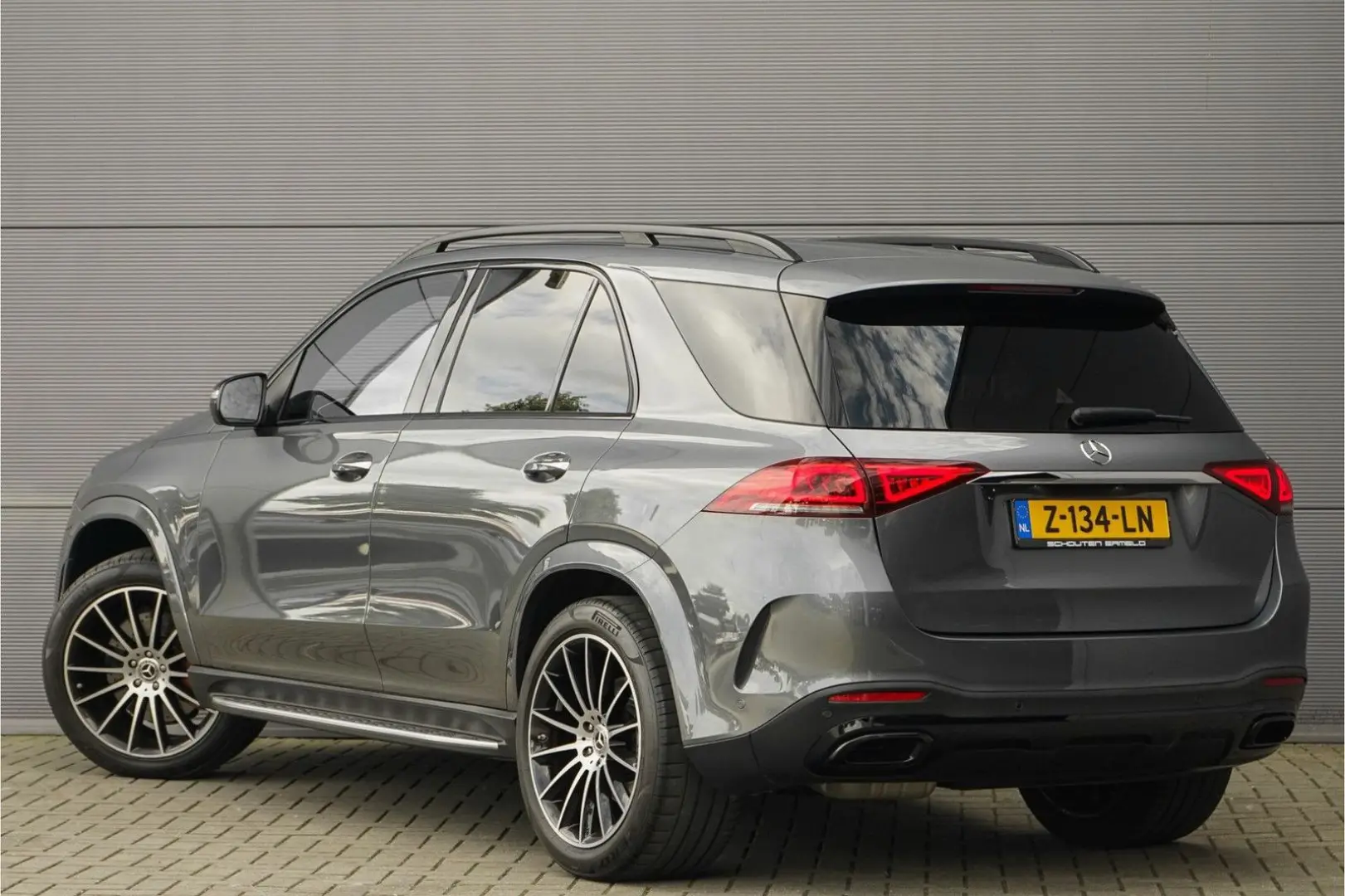 GLE 400 d 4M AMG-Line Night Distronic Airmatic B